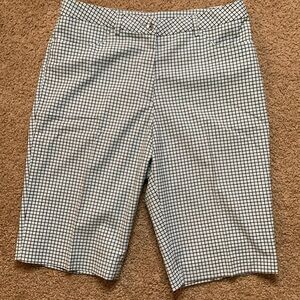 Monterey Club Women’s Bermuda shorts, good condition, size 10, checkerboard